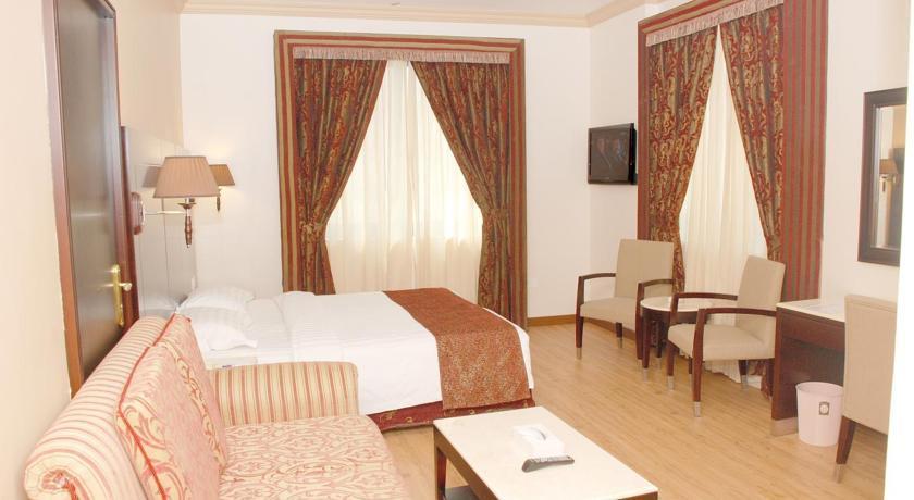 Signature Inn Al Riqqa Дубай Екстериор снимка