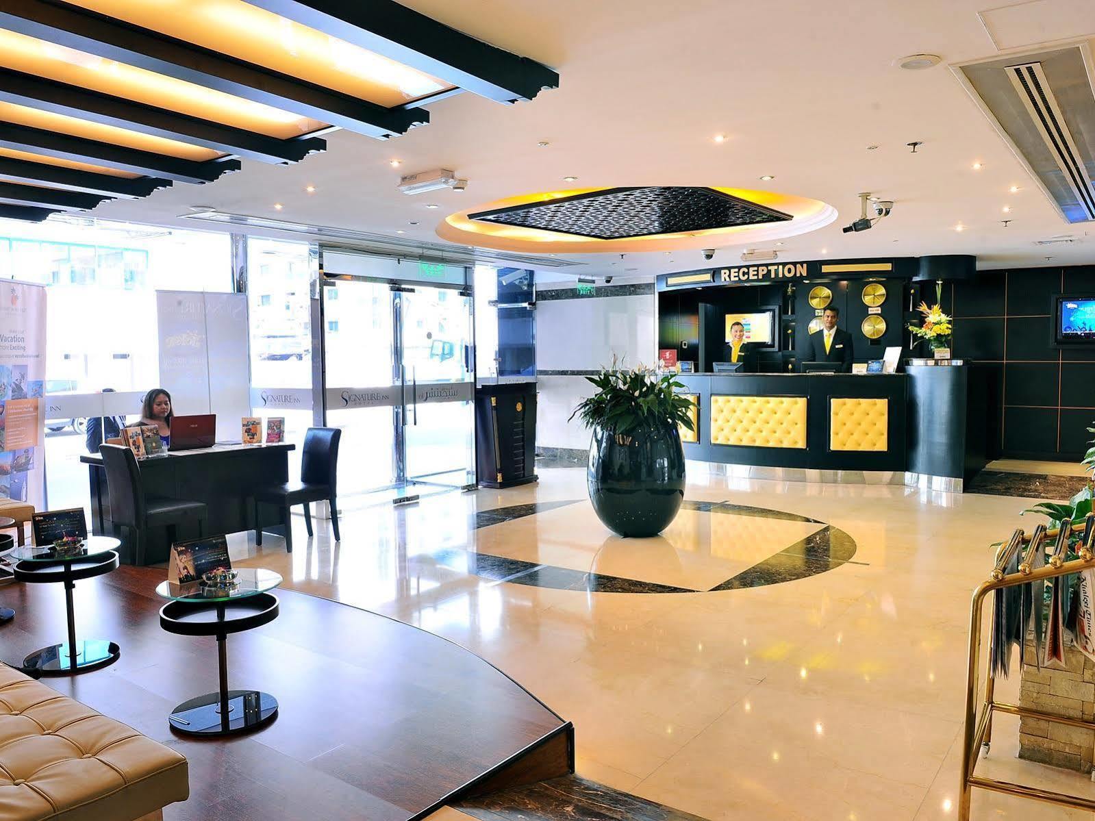 Signature Inn Al Riqqa Дубай Екстериор снимка