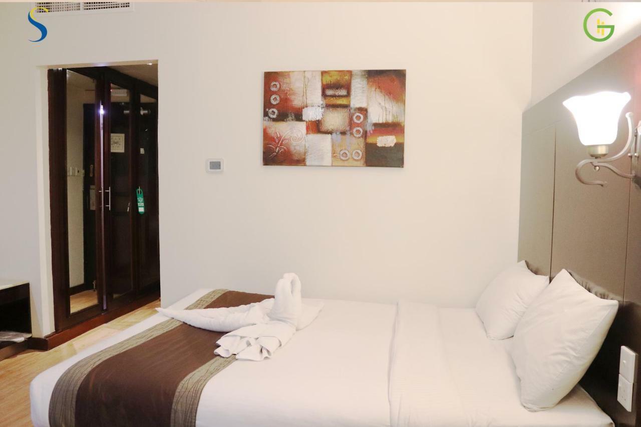 Signature Inn Al Riqqa Дубай Екстериор снимка