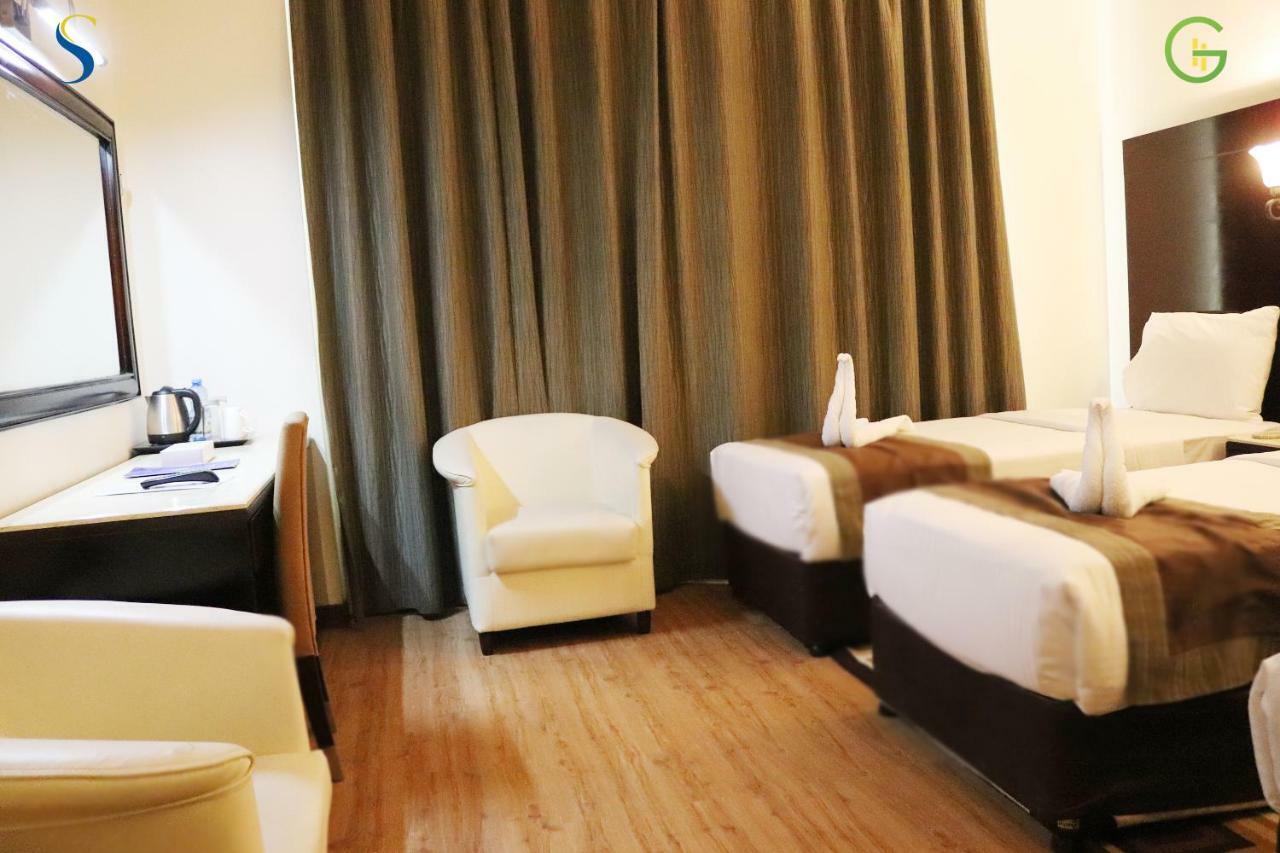 Signature Inn Al Riqqa Дубай Екстериор снимка